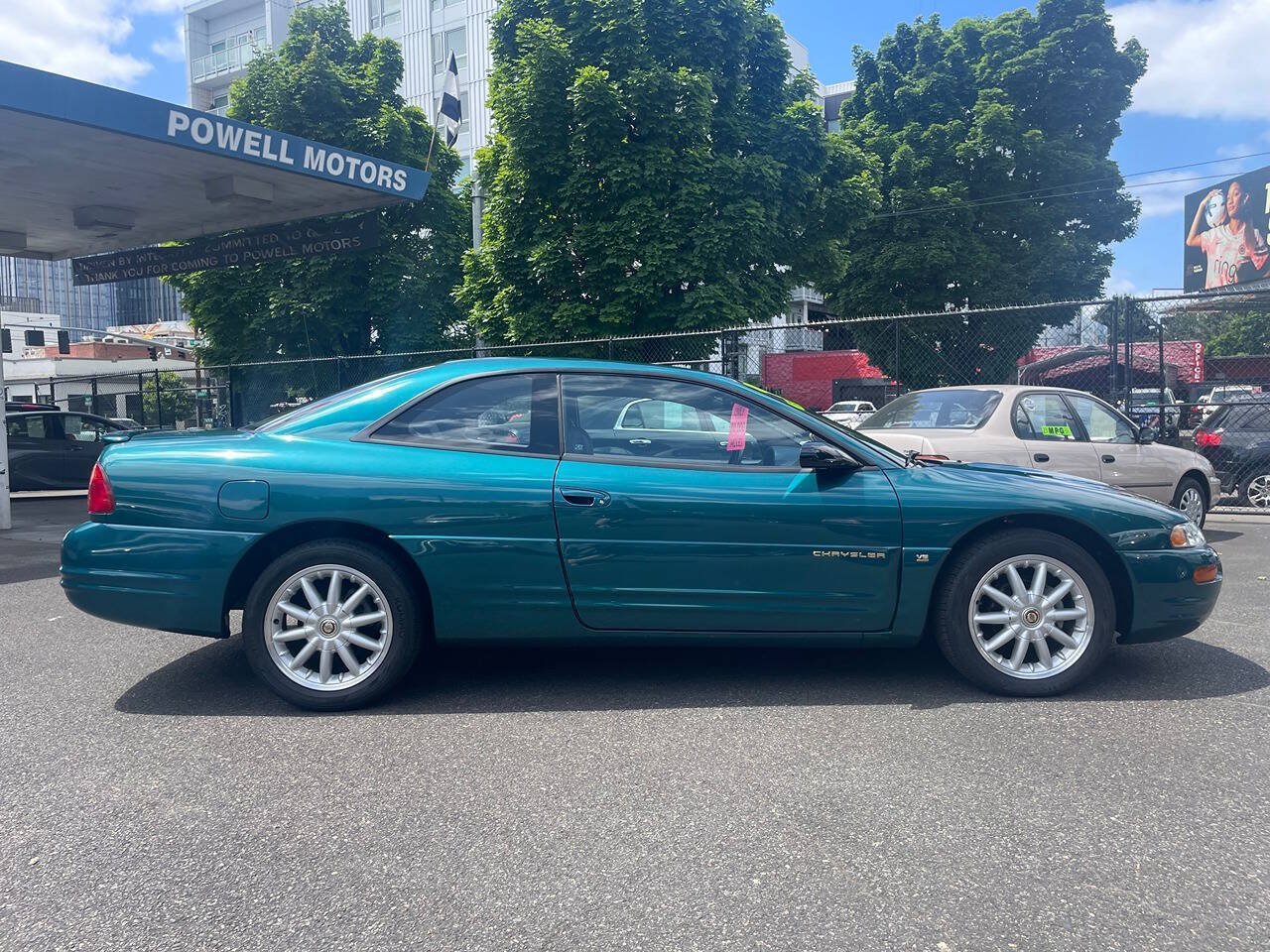 Used 1998 Chrysler Sebring LXi FWD image 8
