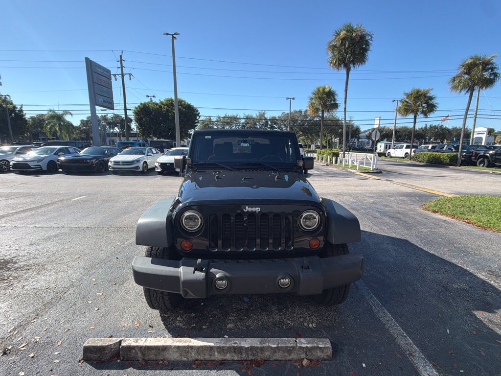 Used 2013 Jeep Wrangler Rubicon w/ Dual Top Group AWD/4WD image 9