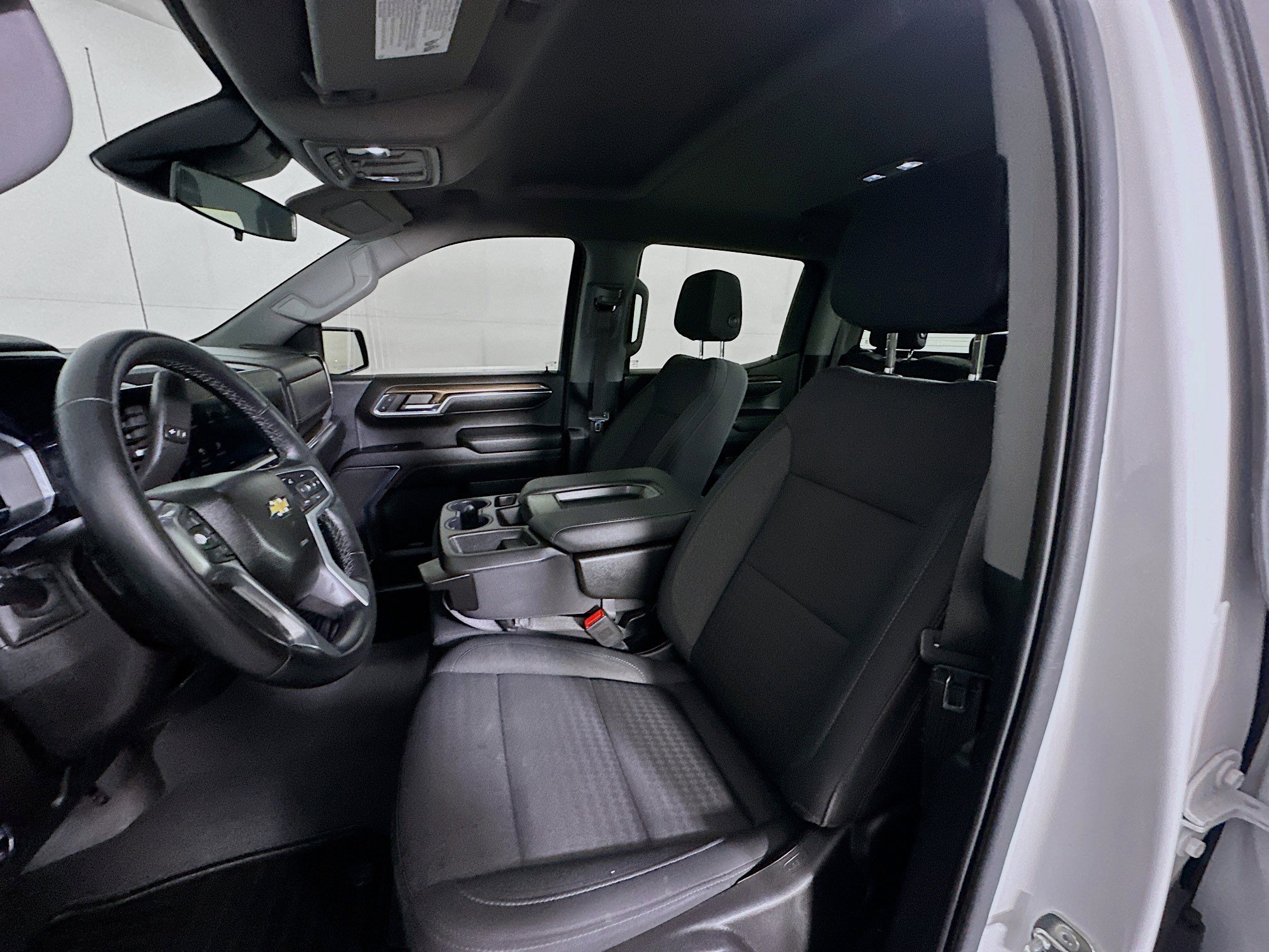 Used 2023 Chevrolet Silverado 1500 LT image 13