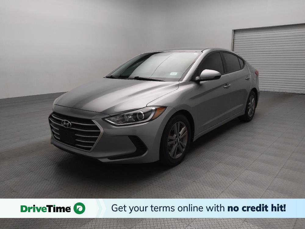 Used 2017 Hyundai Elantra SE image 1