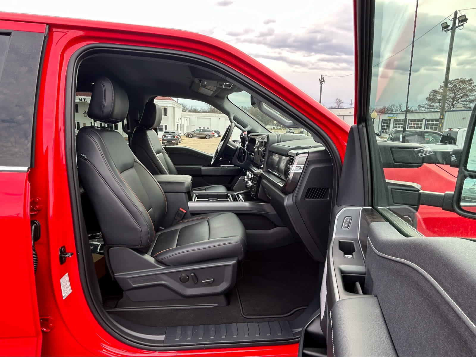 New 2026 Ford F250 Lariat image 16