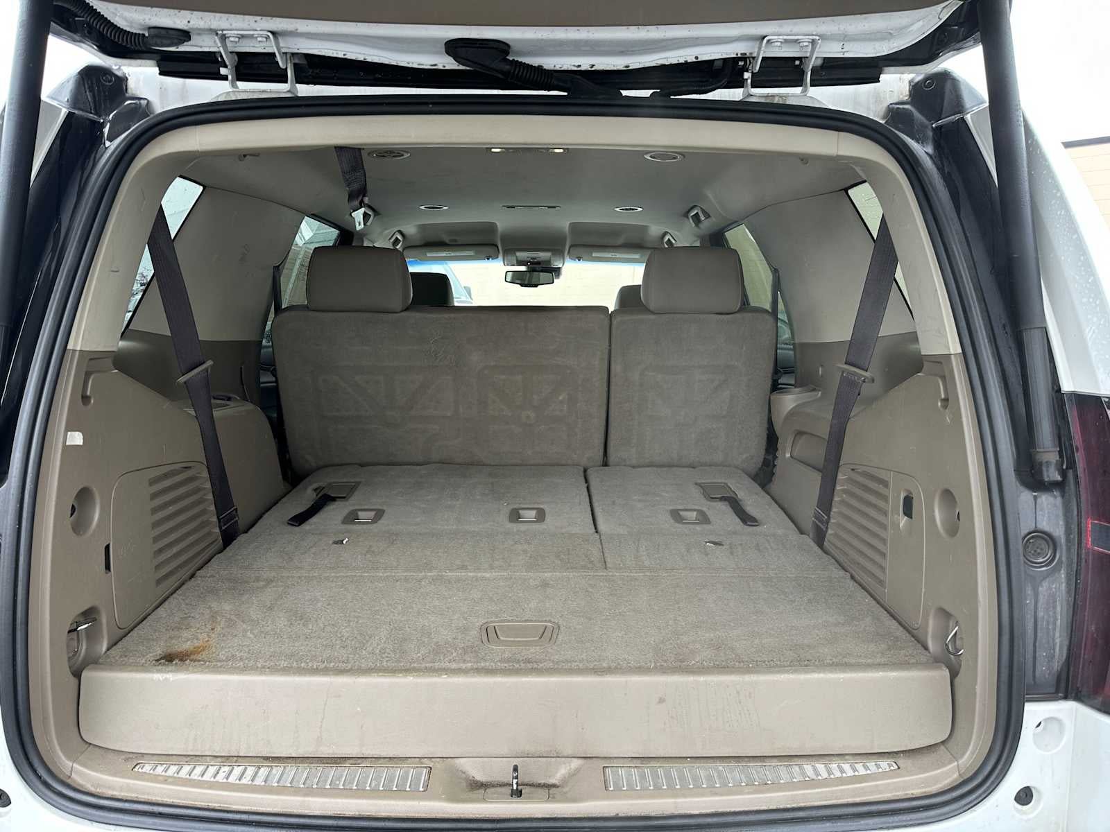 Used 2020 Chevrolet Tahoe LT RWD image 14