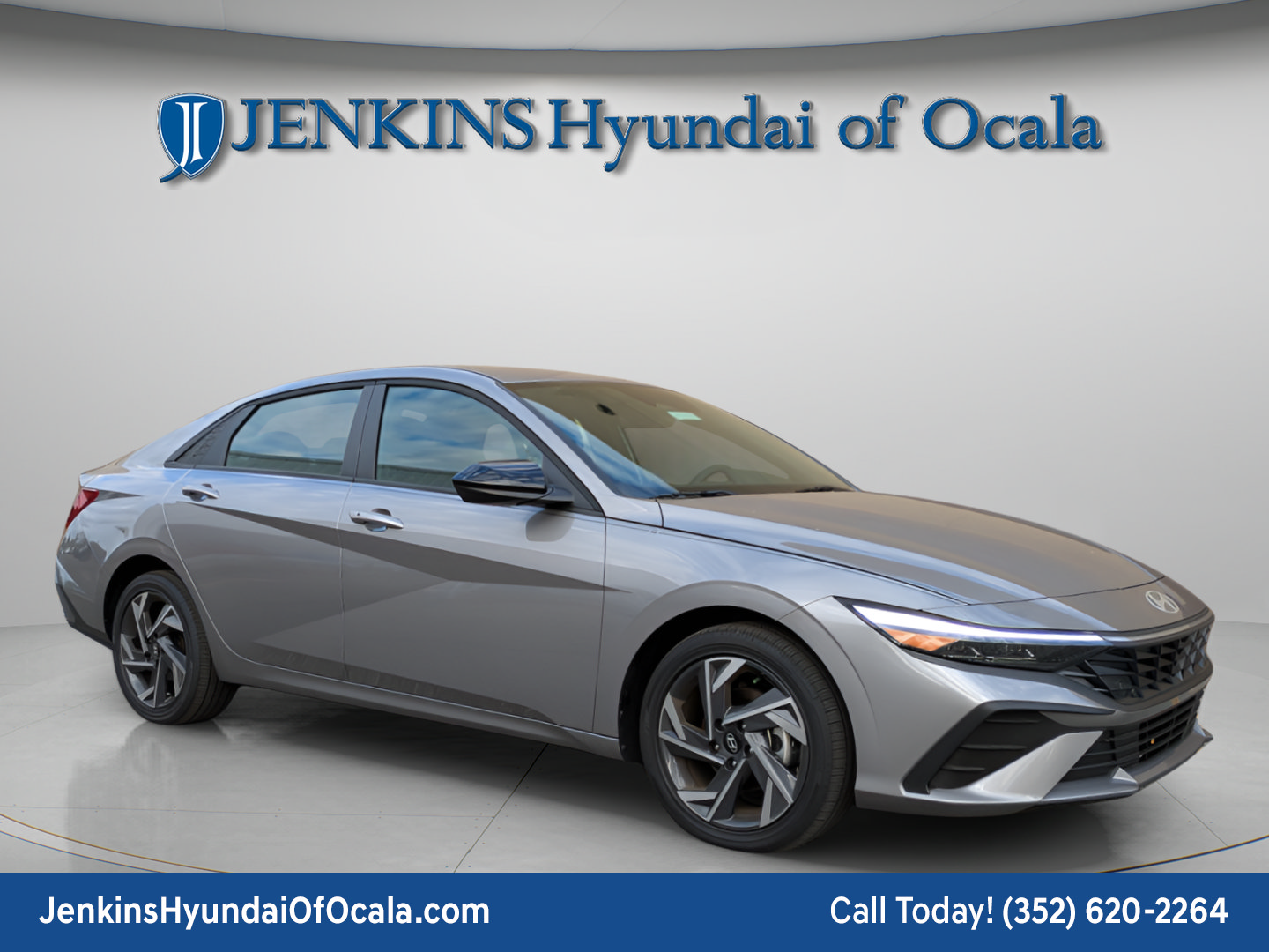 Certified 2025 Hyundai Elantra SEL FWD image 9