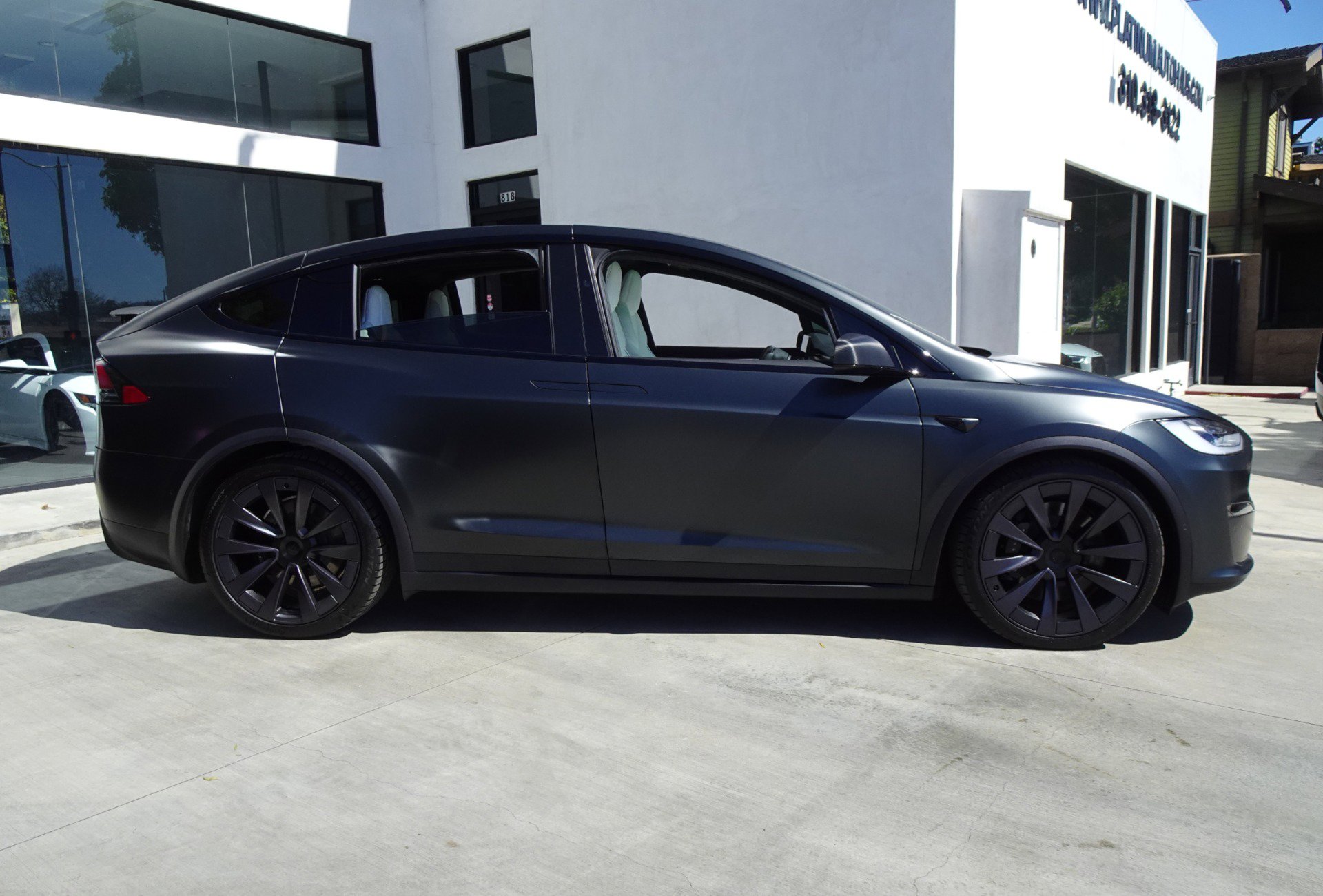 Used 2022 Tesla Model X Plaid AWD/4WD image 10