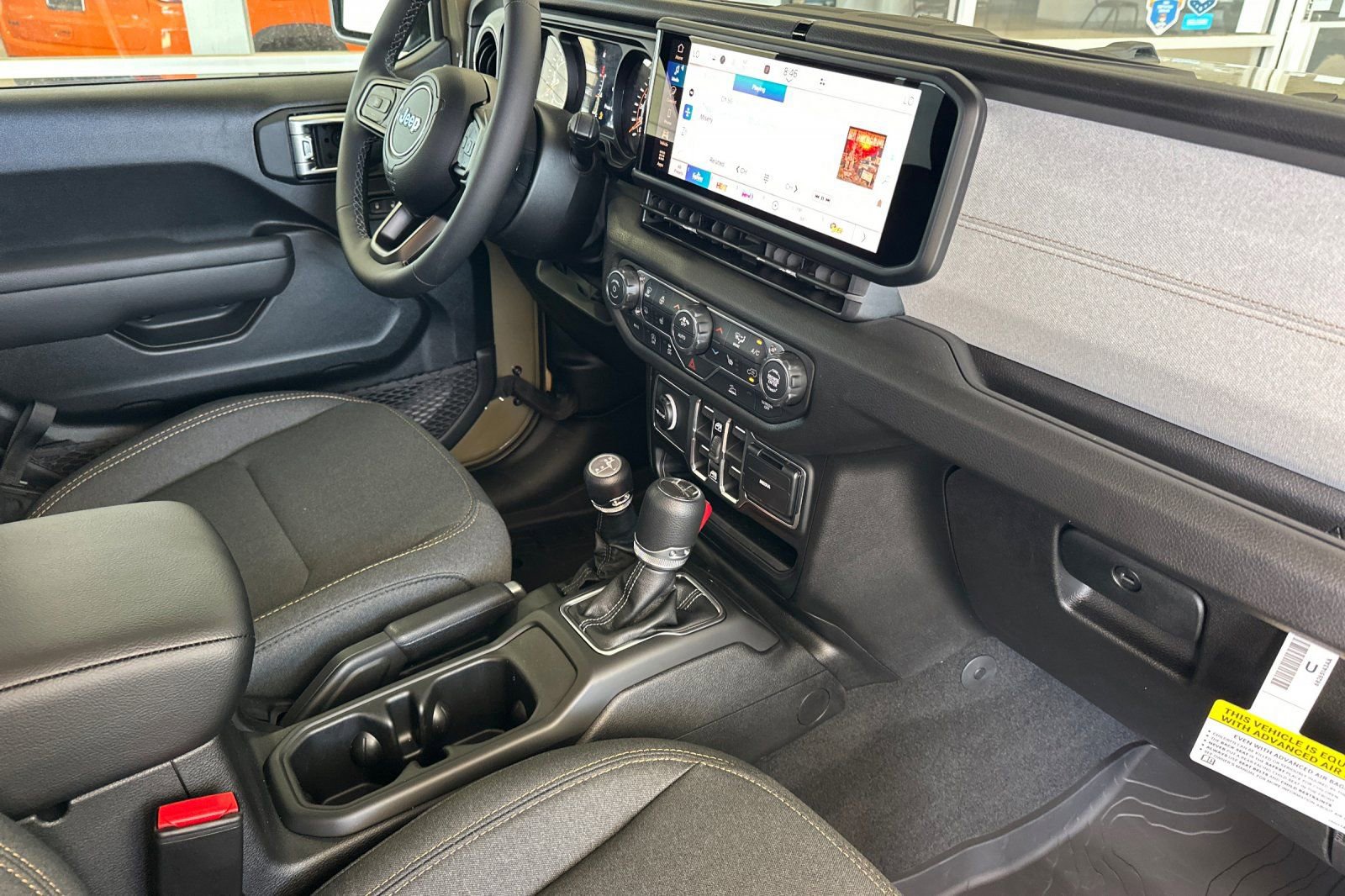 New 2026 Jeep Gladiator Sport AWD/4WD image 16
