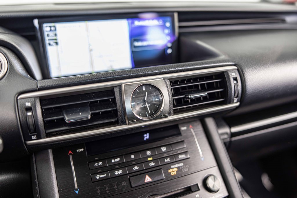 Used 2017 Lexus IS 300 AWD image 28