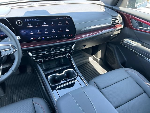 New 2026 Chevrolet Traverse Z71 w/ LPO, Floor Liner Package AWD/4WD image 34