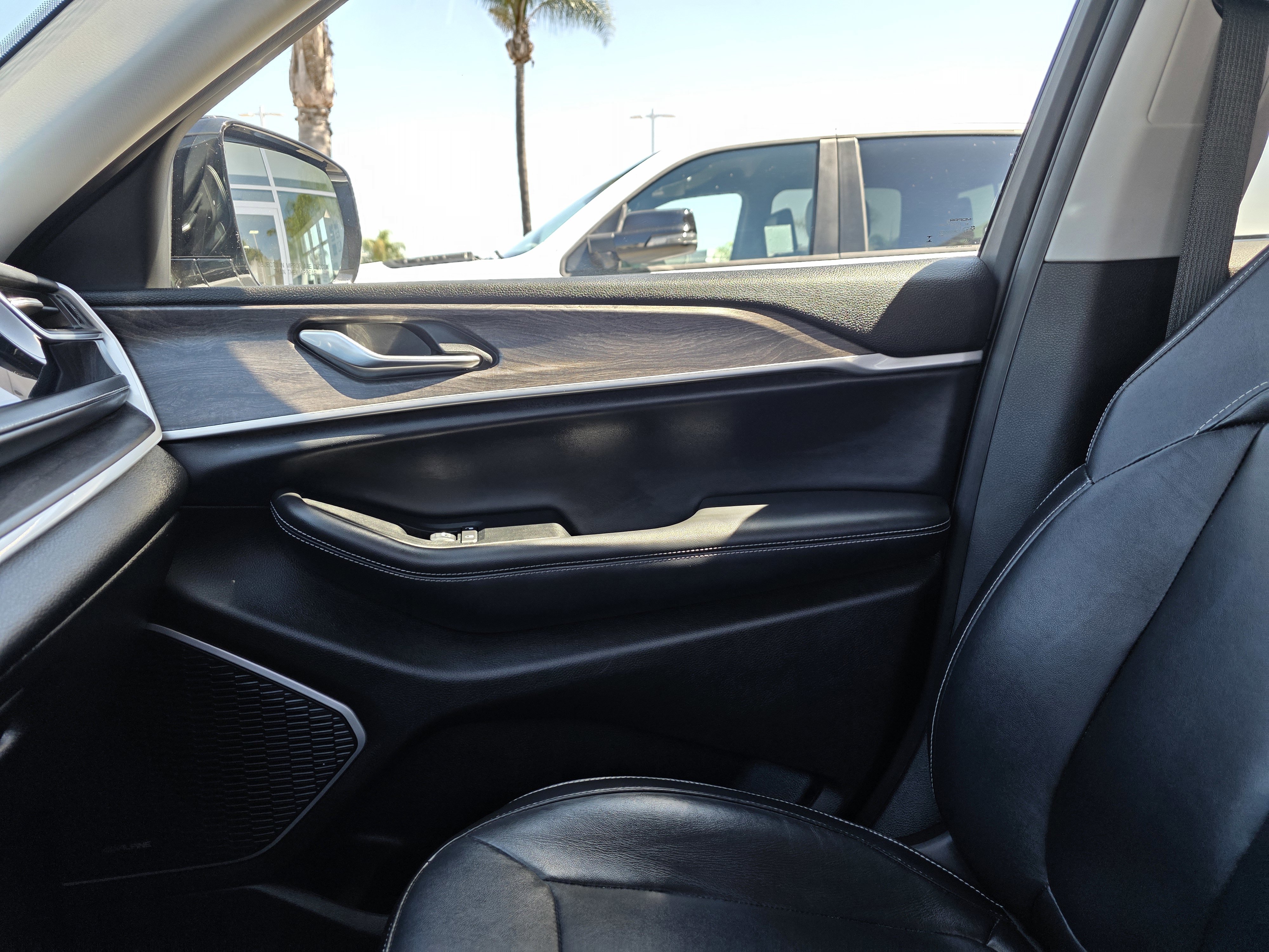 Certified 2022 Jeep Grand Cherokee Limited image 13