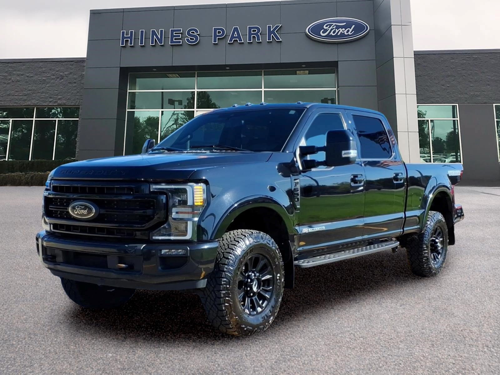 Certified 2021 Ford F350 Lariat AWD/4WD image 3