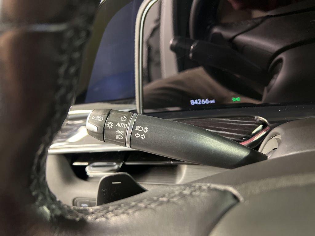 Used 2021 Cadillac Escalade Sport w/ Driver Assist Tech Package image 19