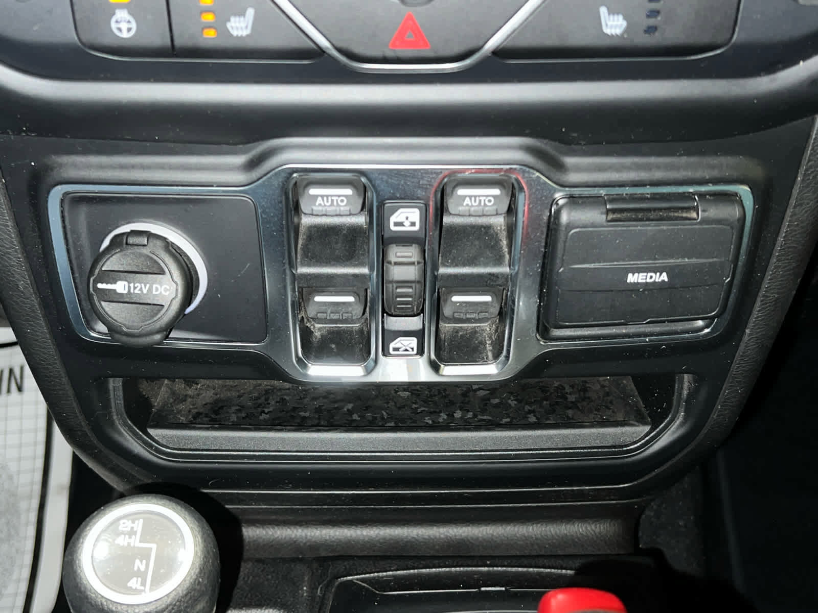 Used 2018 Jeep Wrangler Unlimited Sport S image 24