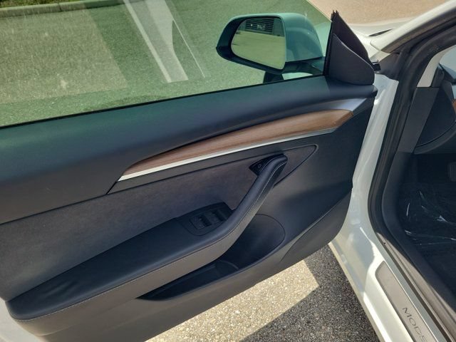 Used 2023 Tesla Model 3 Standard Range RWD image 20