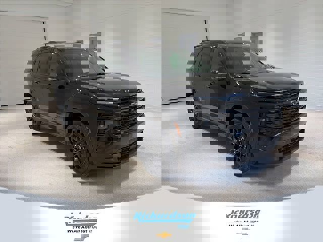 New 2026 Chevrolet Traverse LT w/ Midnight/Sport Edition