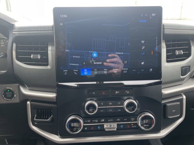 Used 2024 Ford Expedition Max XLT AWD/4WD image 25