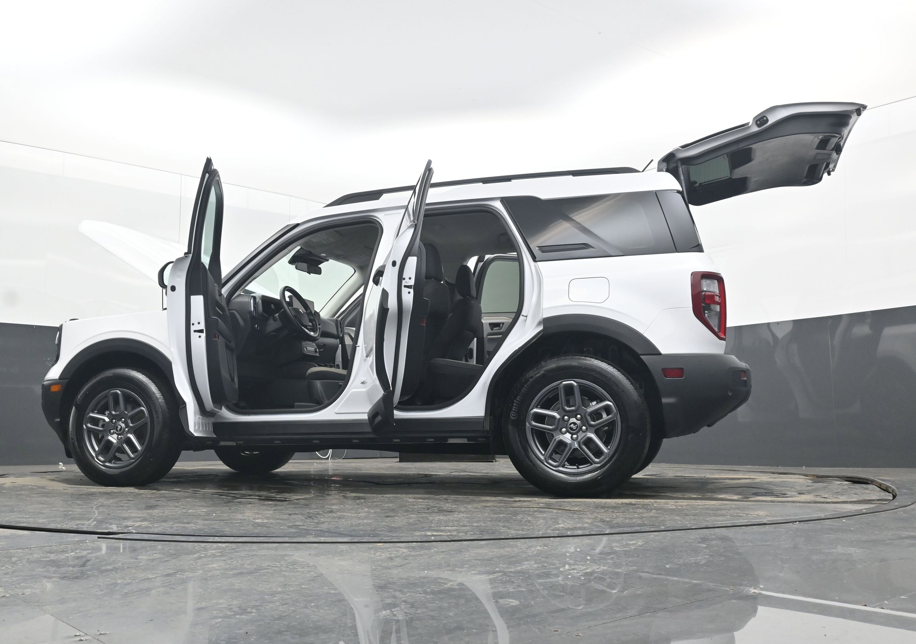 Used 2025 Ford Bronco Sport Big Bend image 43