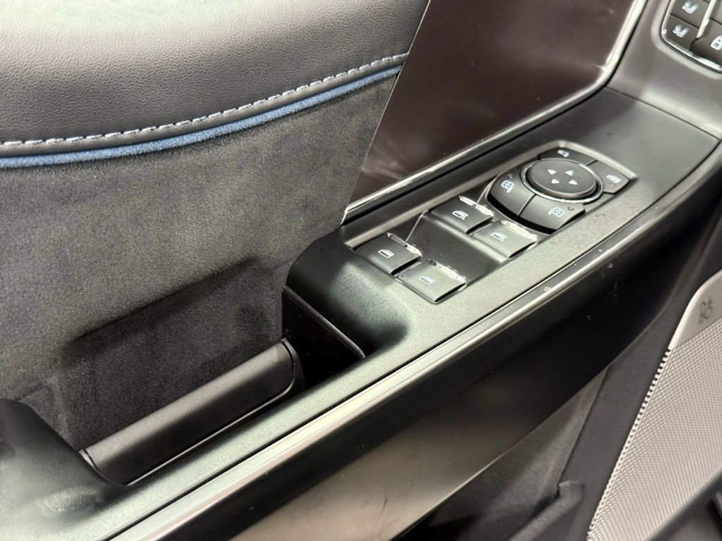 New 2025 Ford F150 Platinum w/ FX4 Off-Road Package AWD/4WD image 18