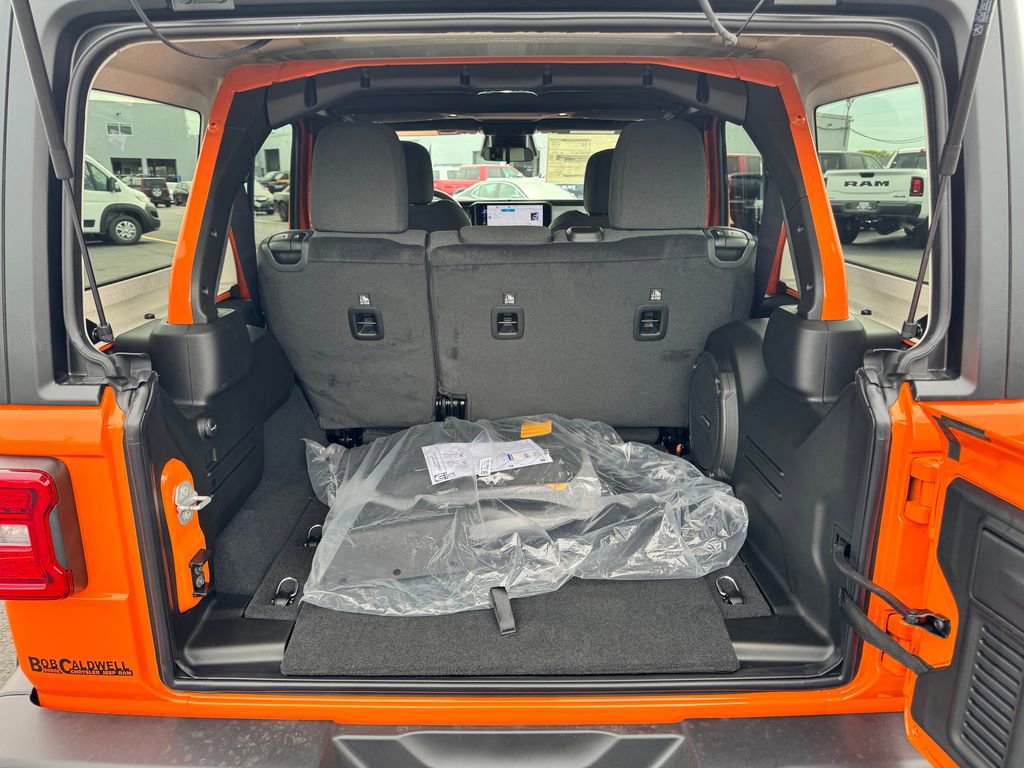 New 2026 Jeep Wrangler Unlimited Sport AWD/4WD image 13