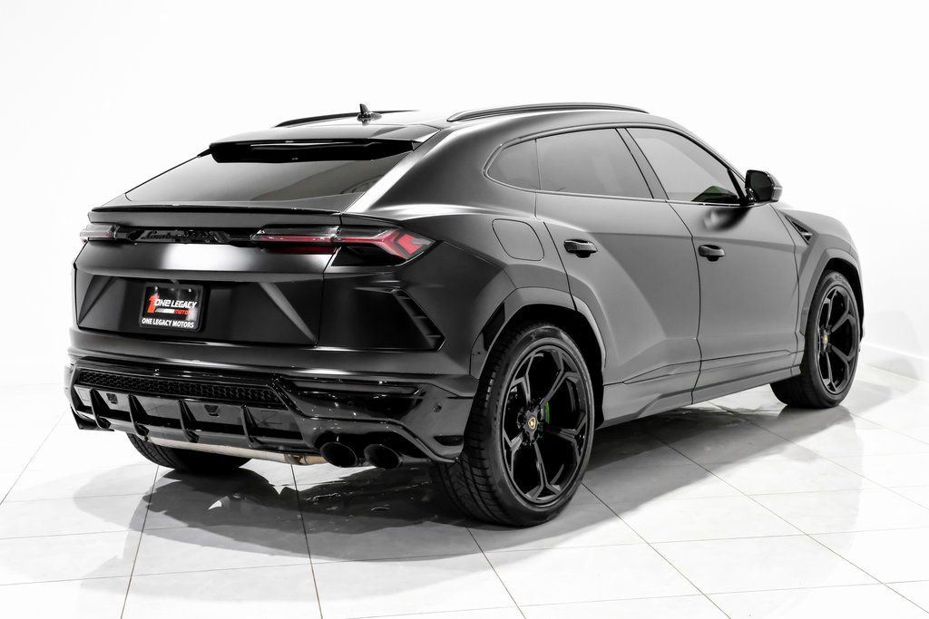 Used 2021 Lamborghini Urus AWD/4WD image 5