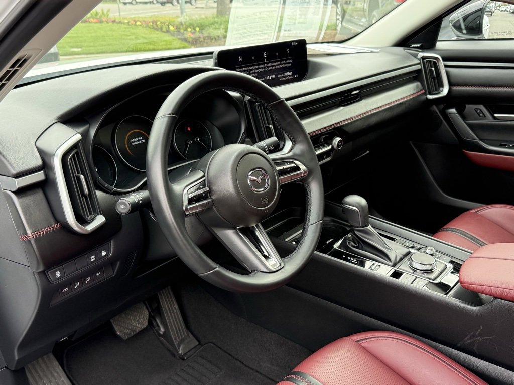 Used 2025 MAZDA CX-50 AWD 2.5 Hybrid w/ Premium Pkg image 21
