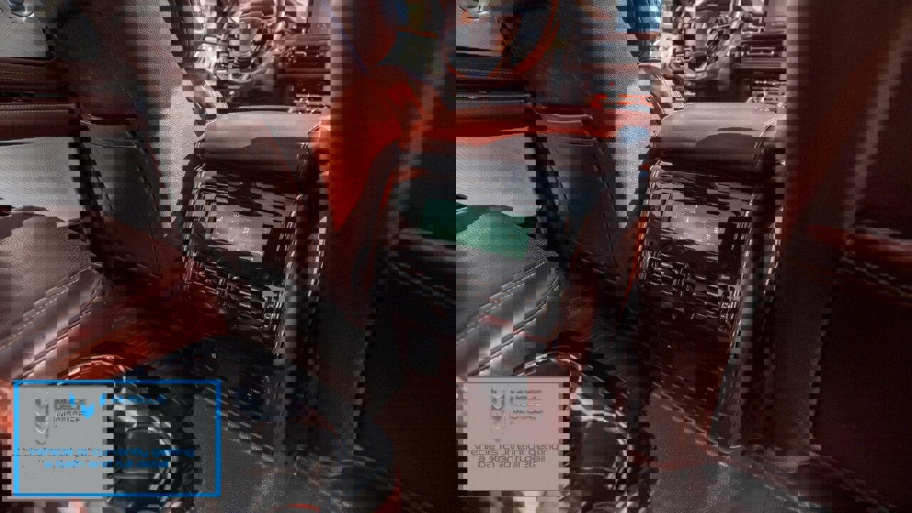 Used 2020 Lincoln Aviator Black Label w/ Dynamic Handling Package image 16