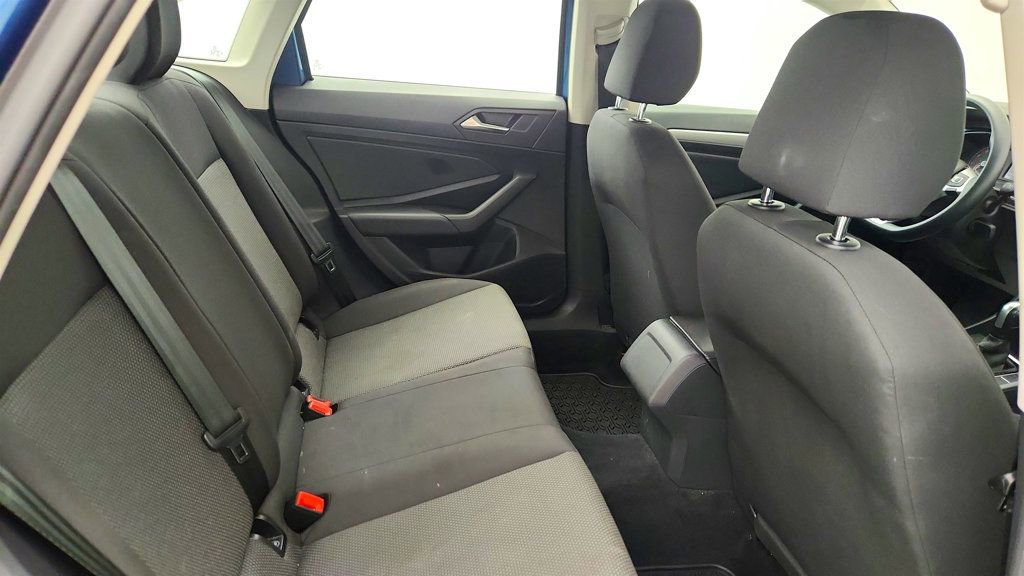 Used 2019 Volkswagen Jetta S w/ Driver Assistance Package image 18