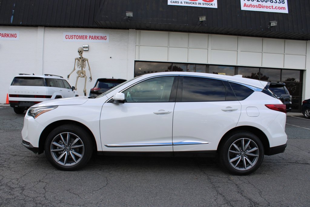 Used 2023 Acura RDX w/ Technology Package FWD image 4