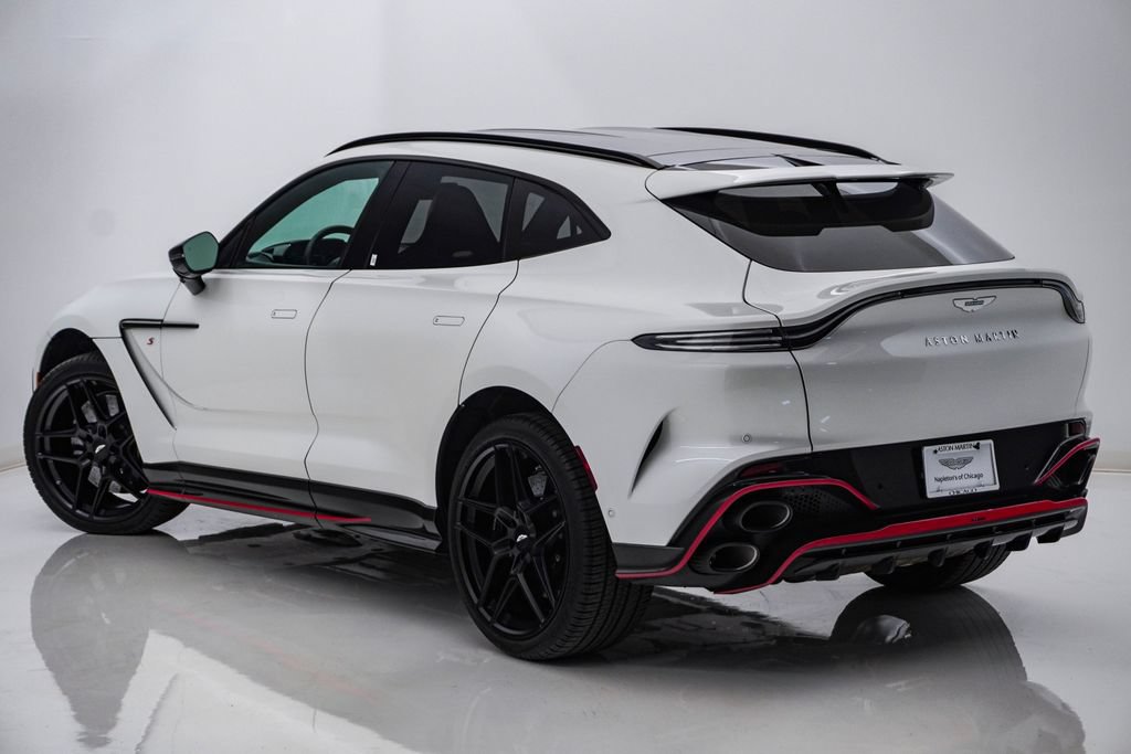 Used 2026 Aston Martin DBX 707 AWD/4WD image 10