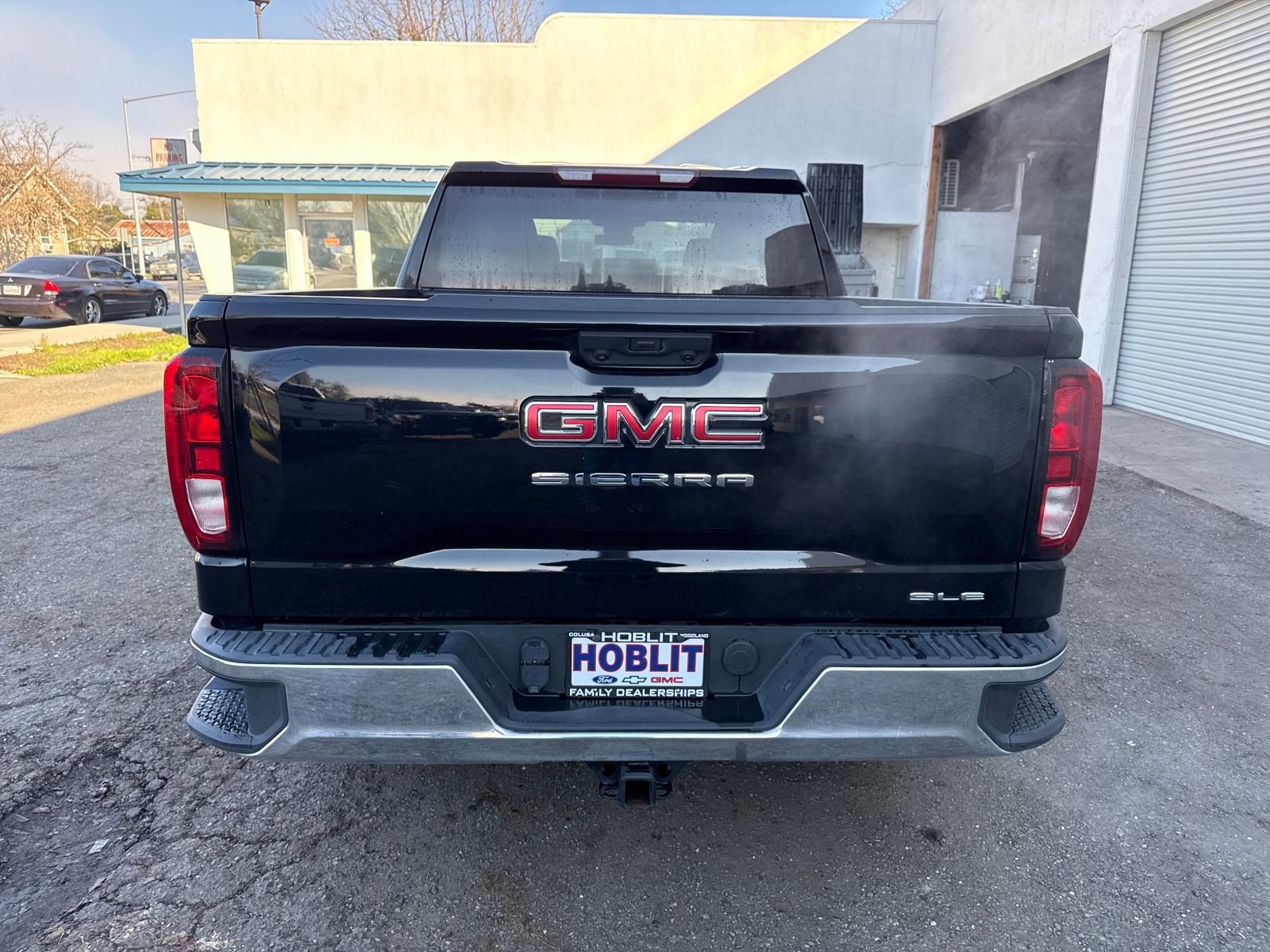 Used 2023 GMC Sierra 1500 SLE image 4