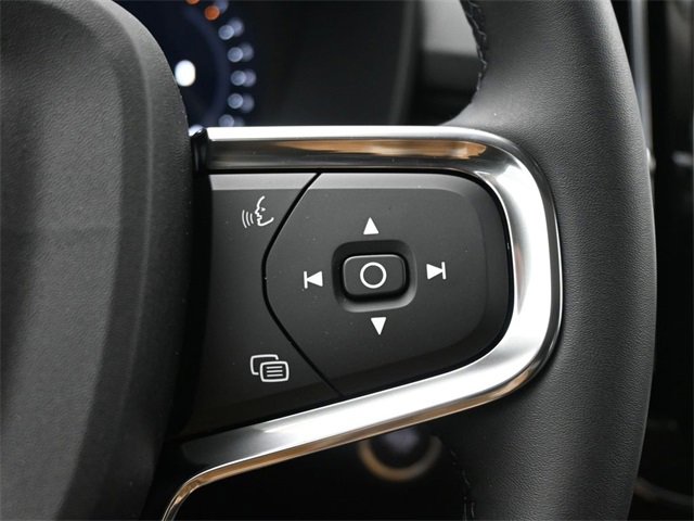 New 2026 Volvo XC40 B4 Plus w/ Protection Package Premier image 23