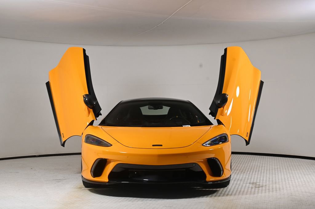 New 2025 McLaren GTS image 27