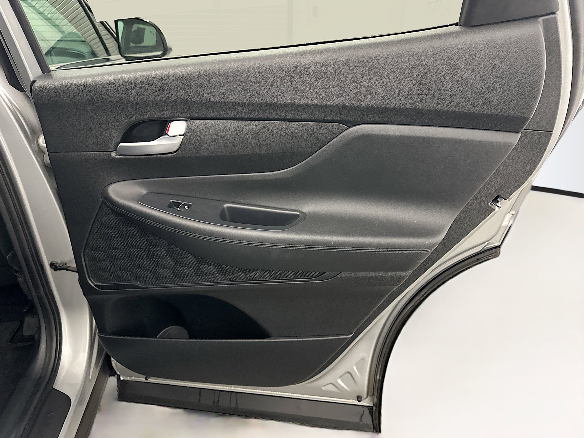 Used 2020 Hyundai Santa Fe SEL w/ Cargo Package image 30