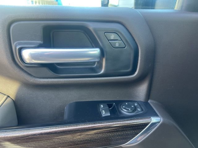 Used 2021 Chevrolet Silverado 2500 LT w/ Convenience Package image 29
