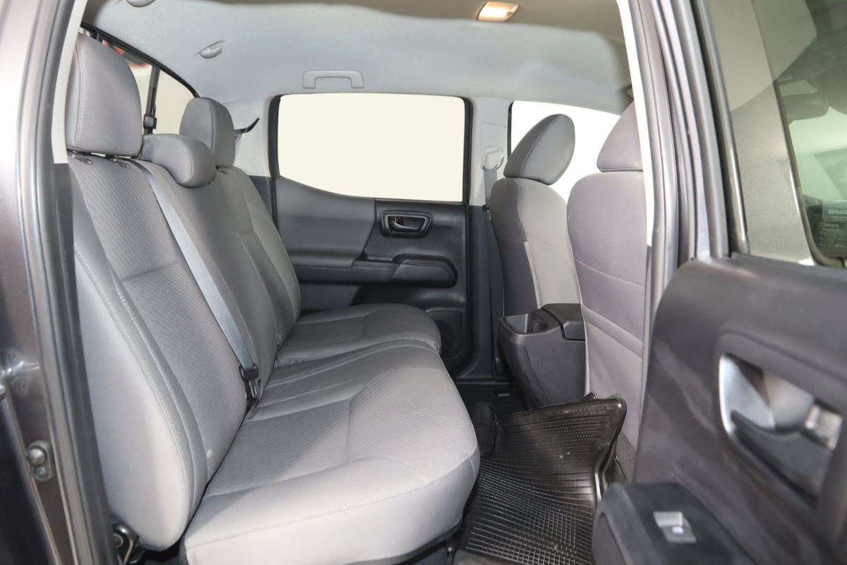 Used 2023 Toyota Tacoma SR AWD/4WD image 11