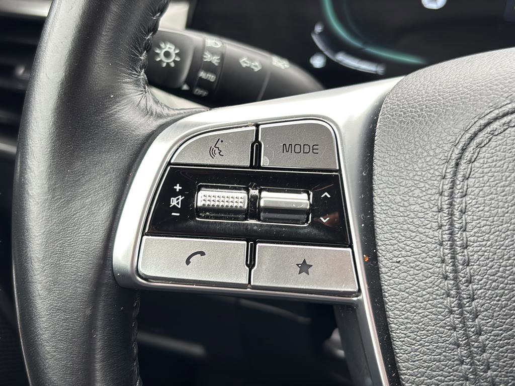 Used 2023 Kia Telluride LX image 26