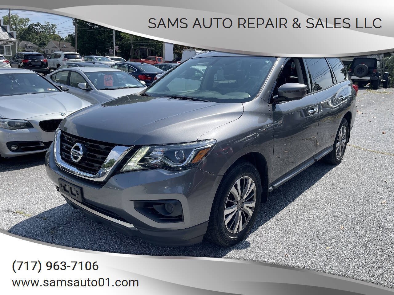 Used 2019 Nissan Pathfinder S AWD/4WD image 1