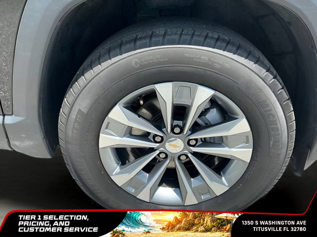 Used 2025 Chevrolet Equinox LT AWD/4WD image 36