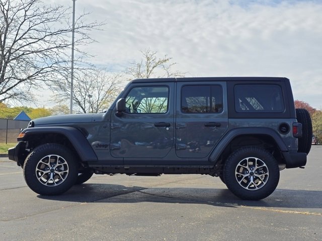 New 2026 Jeep Wrangler Sahara image 24