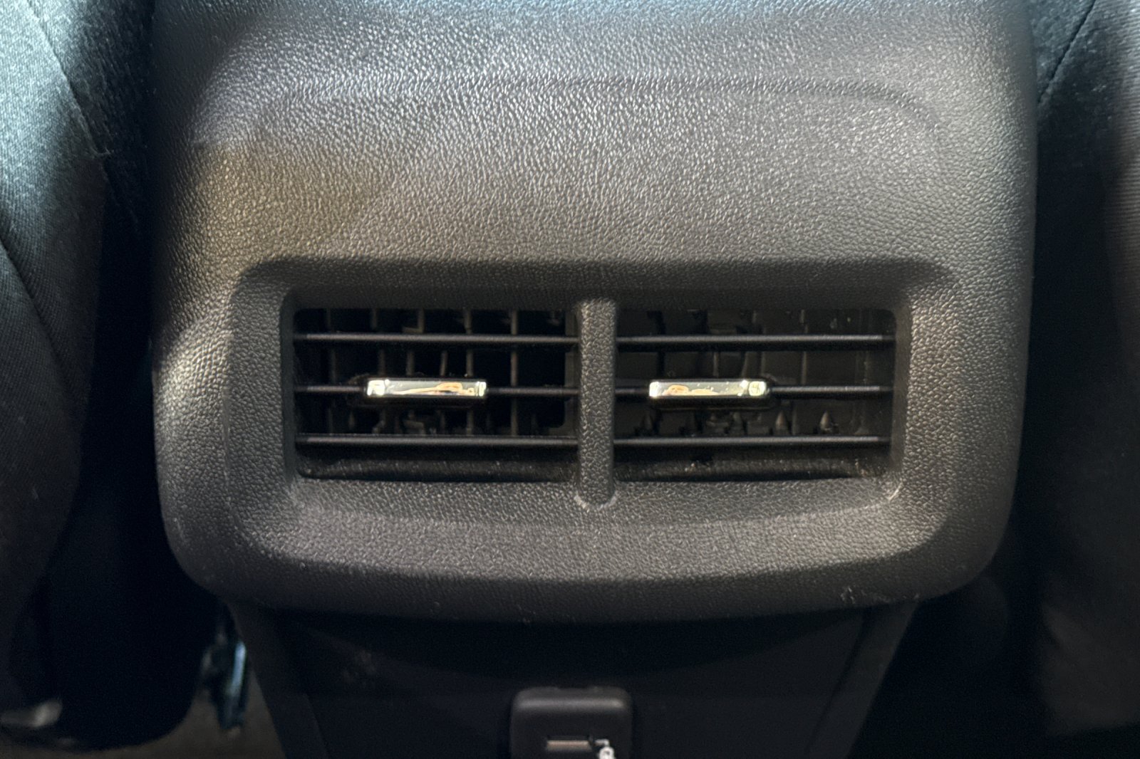 Used 2019 Chevrolet Equinox LT FWD image 20