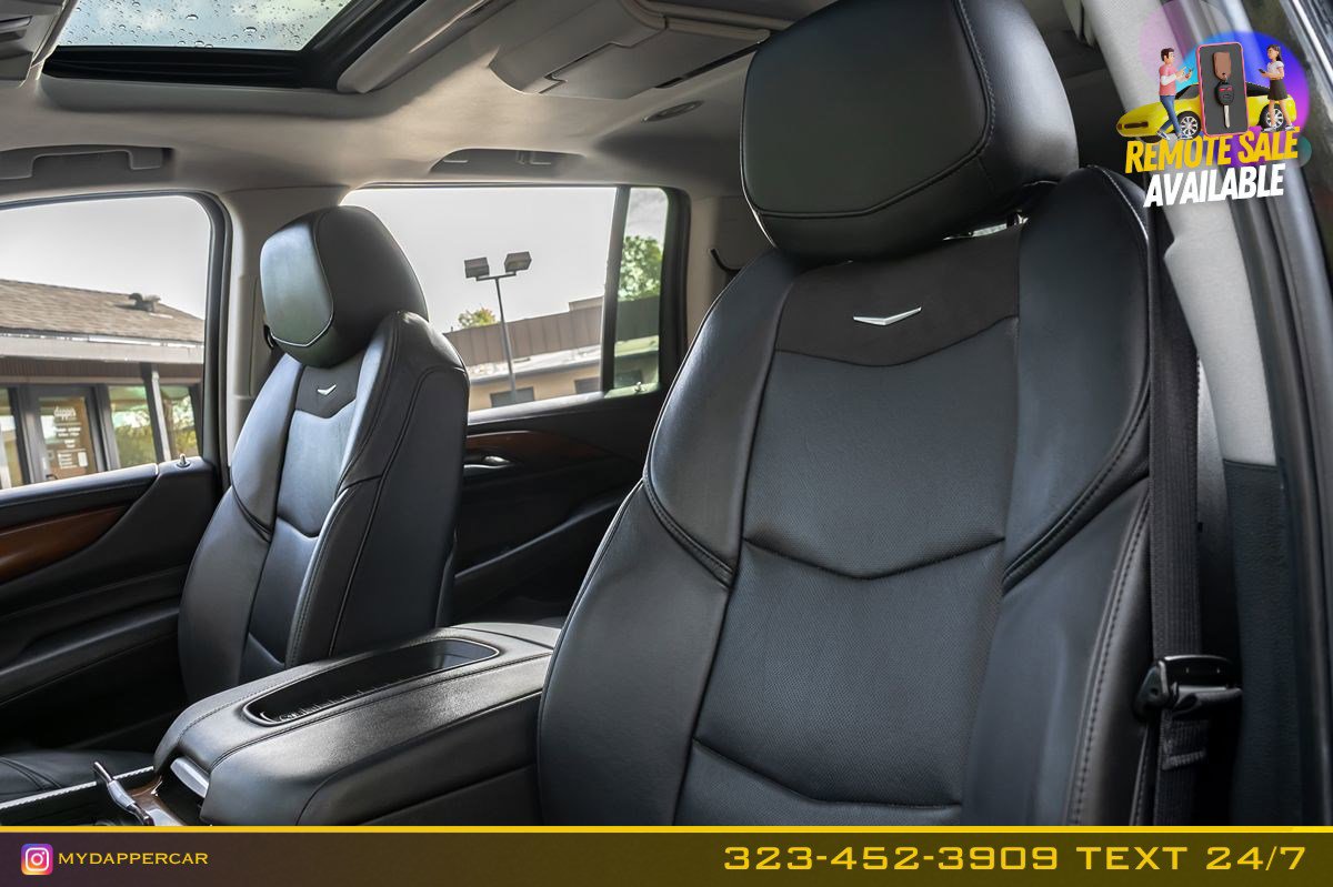 Used 2019 Cadillac Escalade ESV Luxury image 12