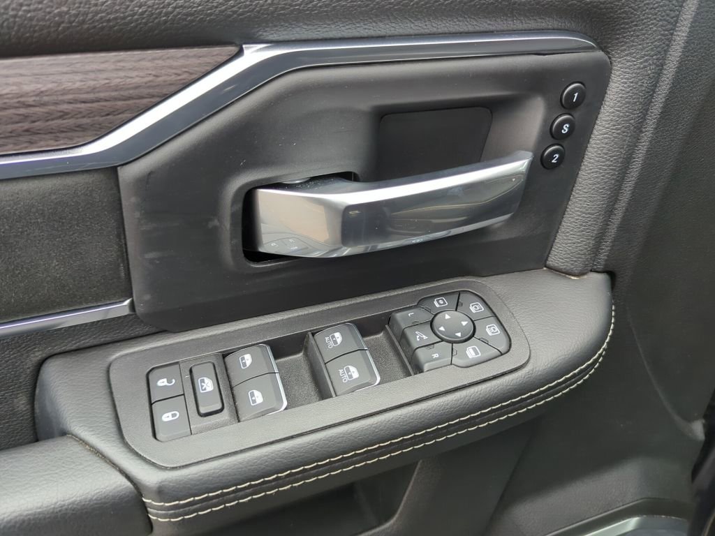 New 2025 RAM 2500 Laramie w/ Night Edition image 39