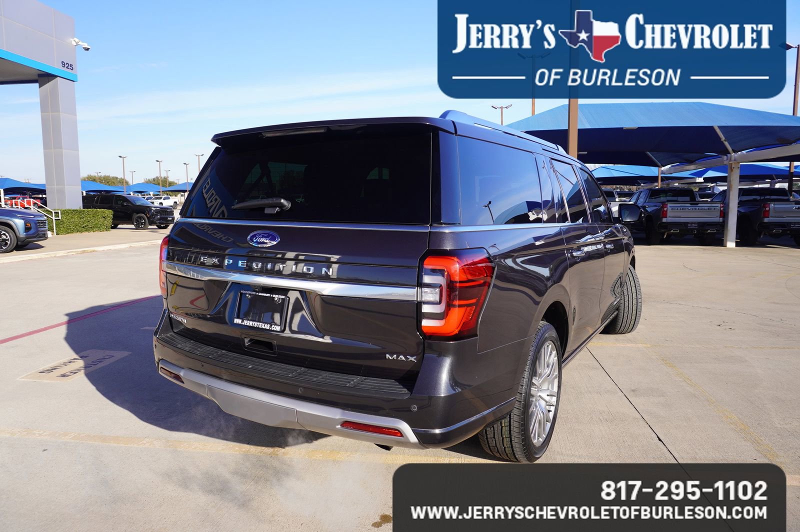 Used 2023 Ford Expedition Max Platinum image 5