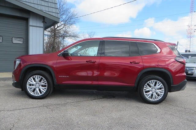 Used 2024 GMC Acadia Elevation image 8