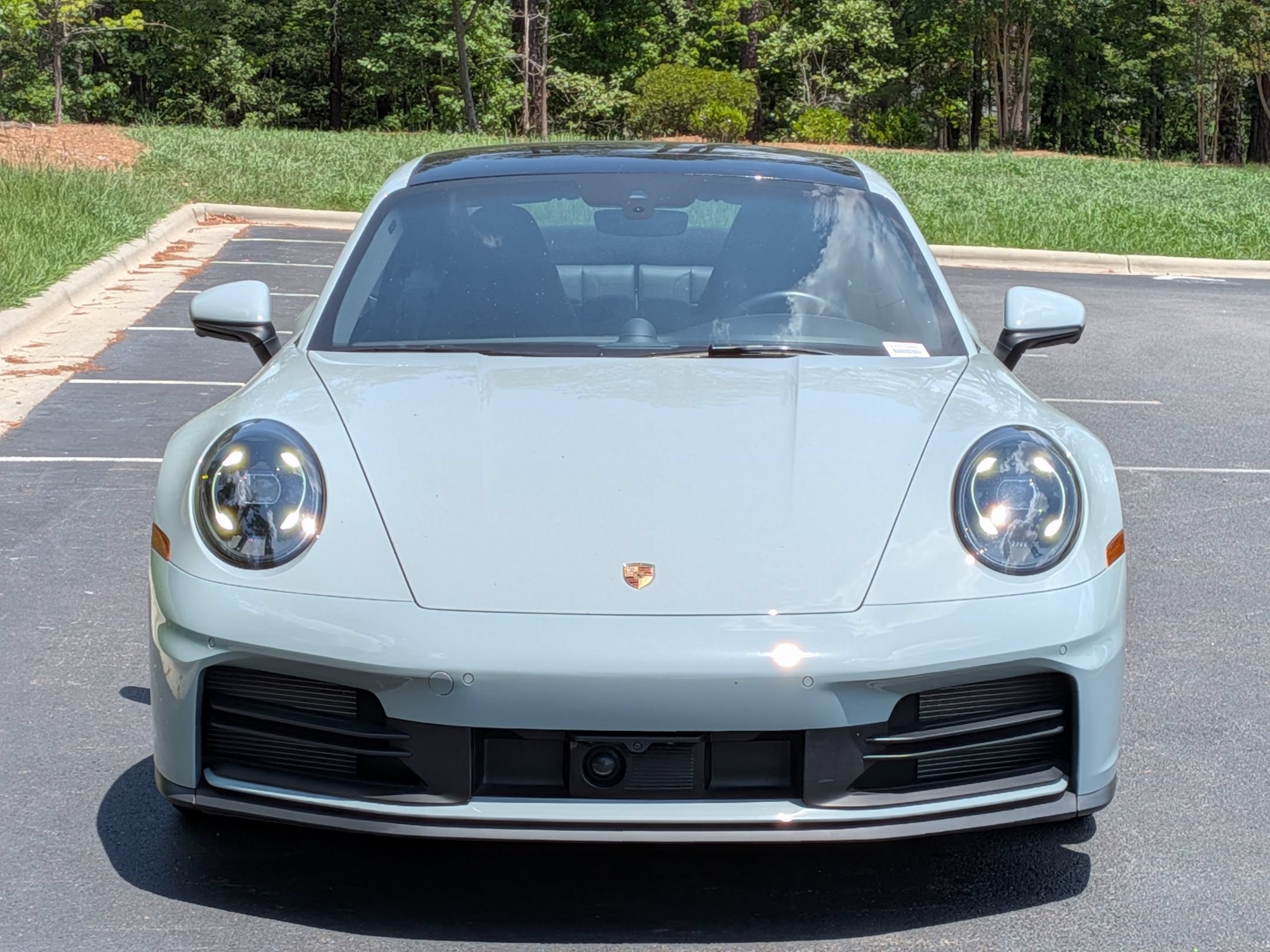 Certified 2025 Porsche 911 Carrera RWD image 35