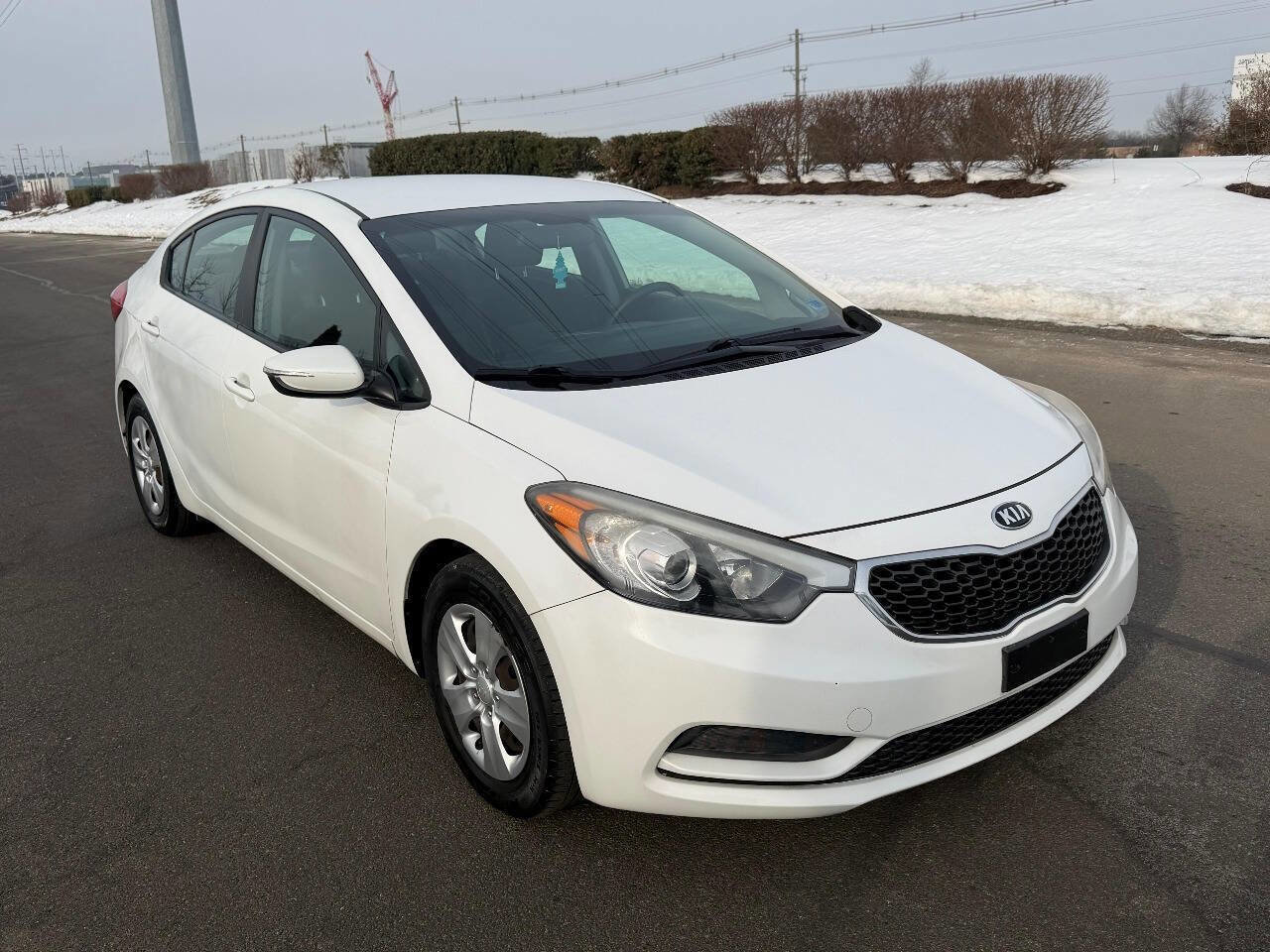 Used 2015 Kia Forte LX w/ Popular Package image 2