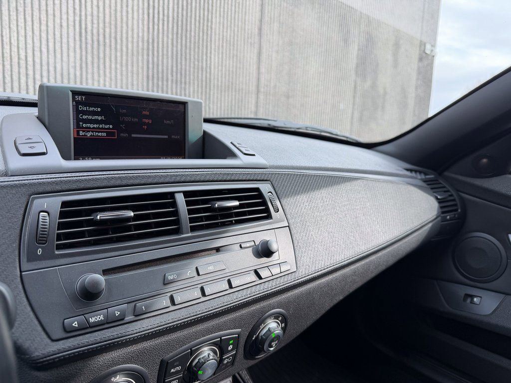 Used 2008 BMW M Roadster image 22