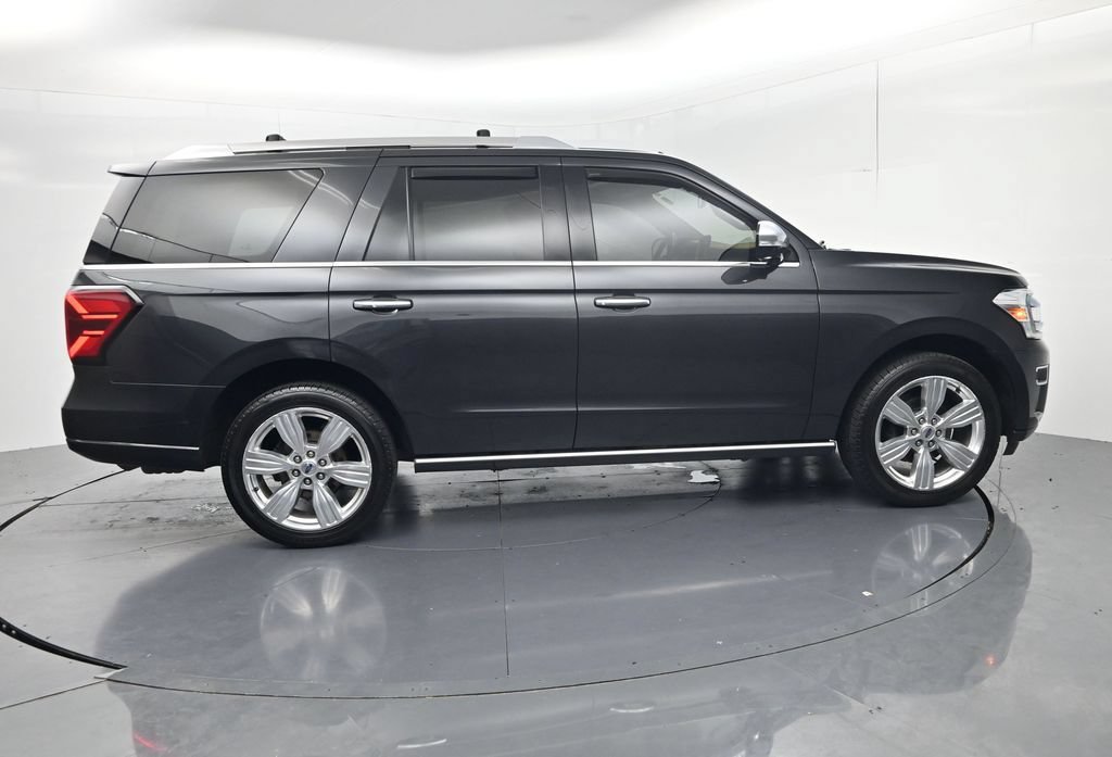 Used 2023 Ford Expedition Platinum AWD/4WD image 8