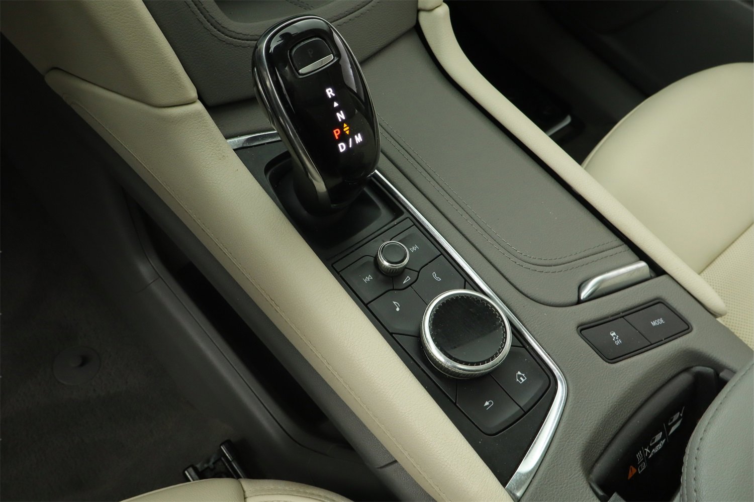 Used 2021 Cadillac XT6 Premium Luxury image 25