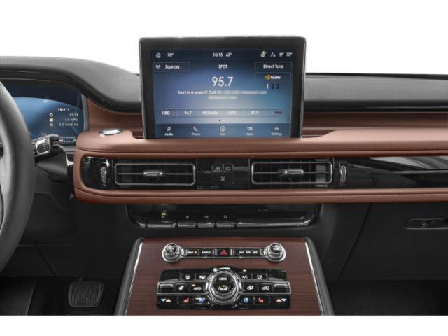 Used 2024 Lincoln Aviator Reserve w/ Equipment Group 201A RWD image 10