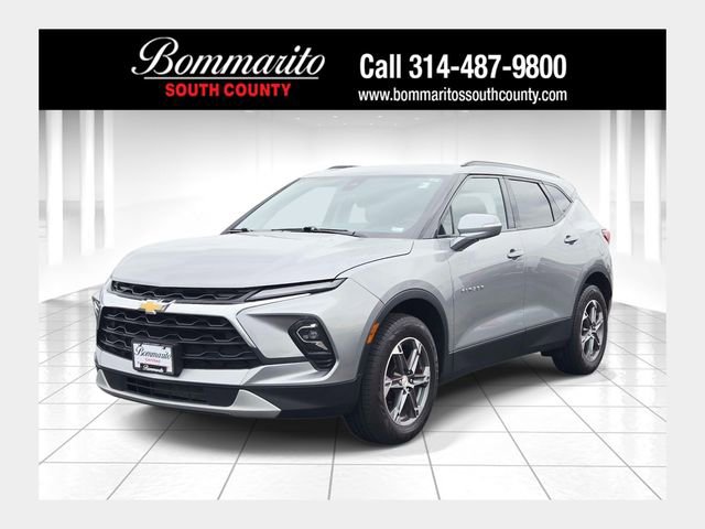 Used 2023 Chevrolet Blazer LT image 1