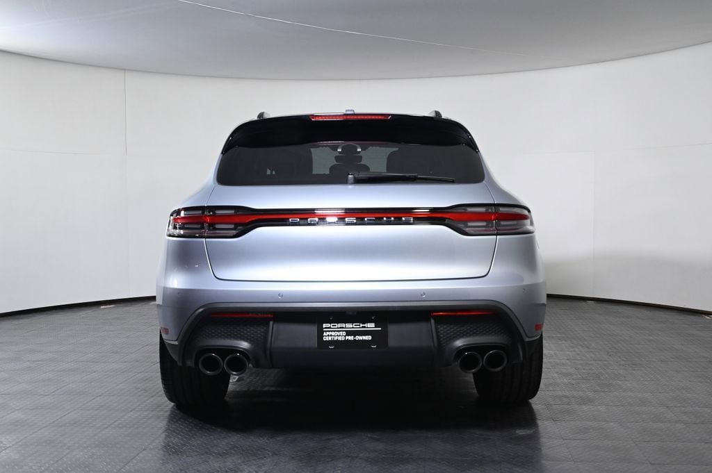 Certified 2026 Porsche Macan AWD/4WD image 6